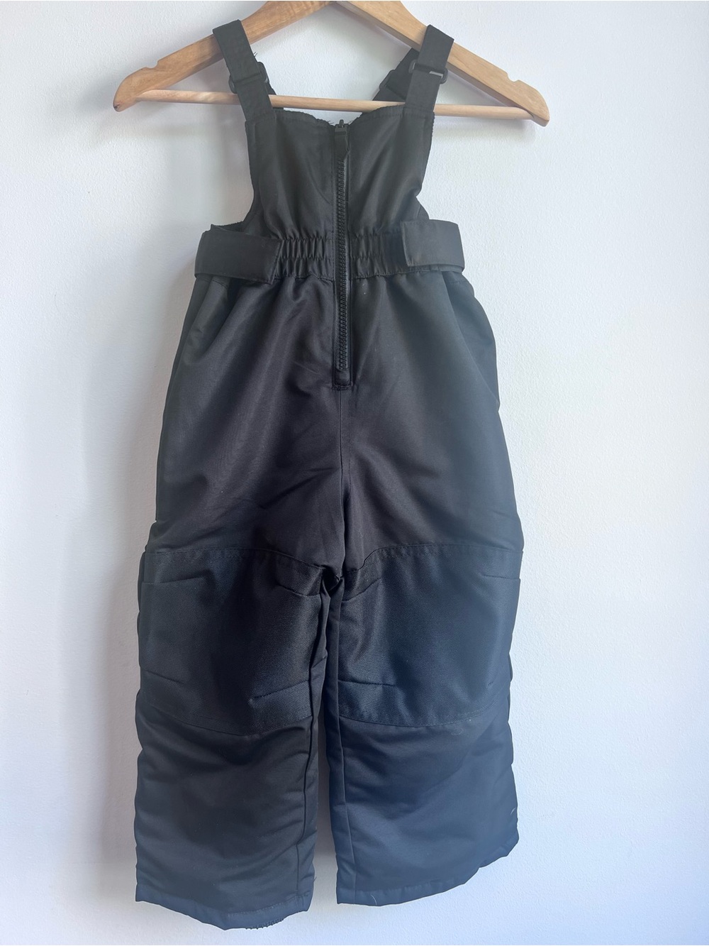 Cat & Jack Winter Outdoor Black Insulated Bib Snow Jumpsuit